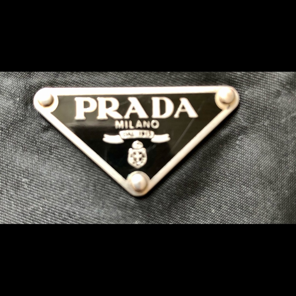 PRADA Tessuto Messenger bag - Picture 9 of 11